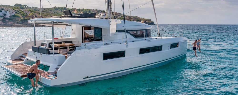 Catamaran à louer privé
