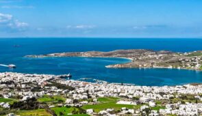 6. Private Guided Tour in Paros for 4 hours.