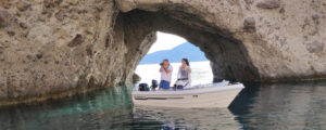 Rent a 5 meter boat